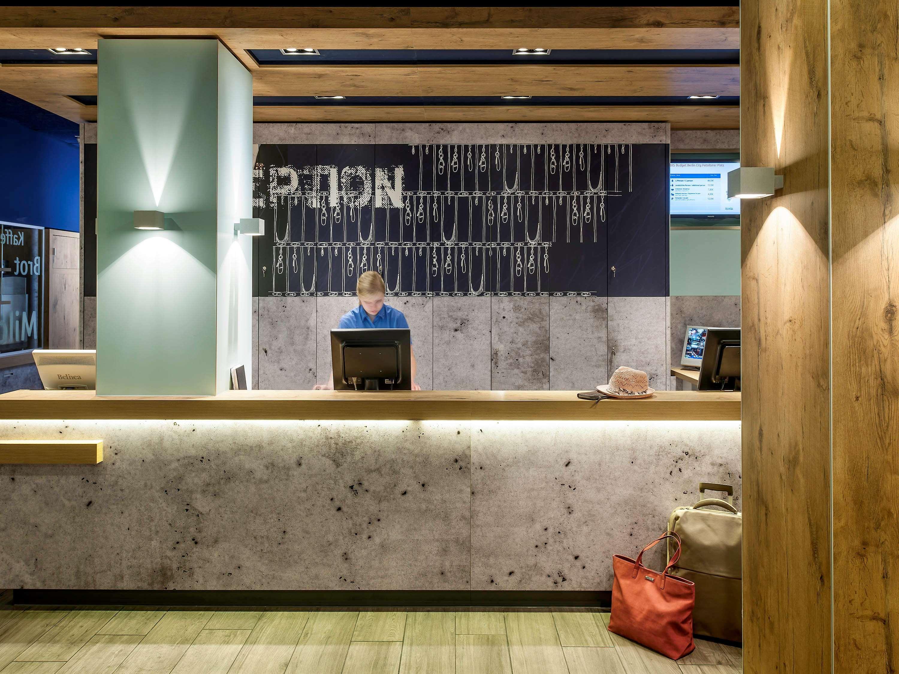 Ibis Budget Berlin Potsdamer Platz Bagian luar foto
