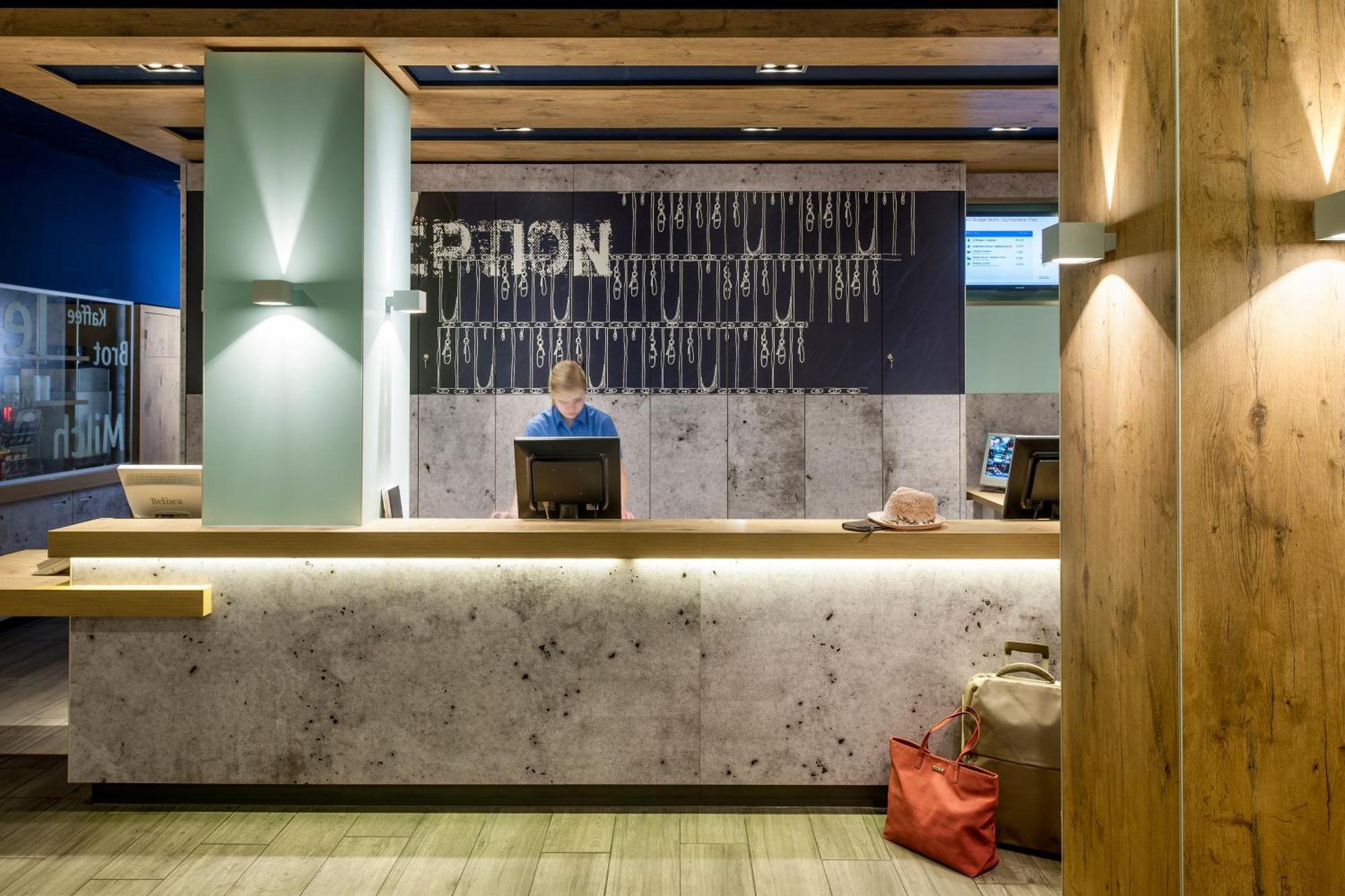 Ibis Budget Berlin Potsdamer Platz Bagian luar foto